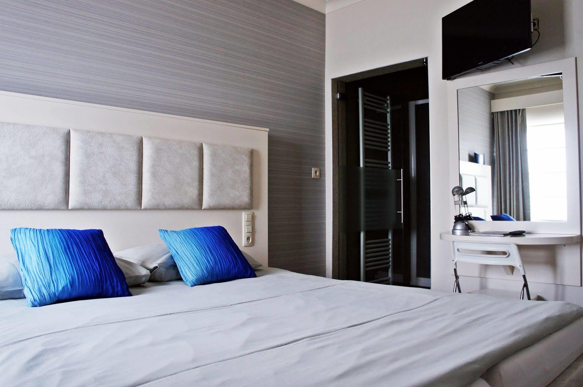 Belrom Hotel Sint-Truiden Eksteriør billede