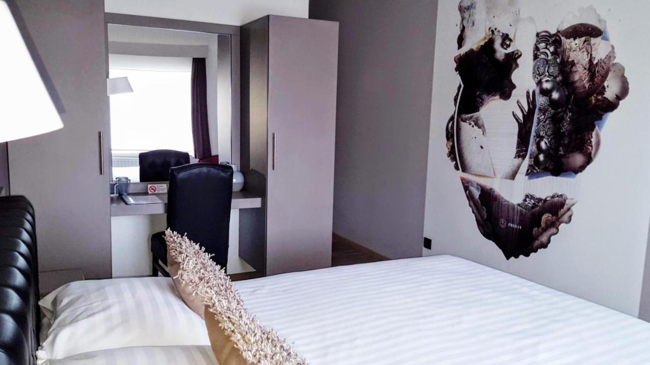 Belrom Hotel Sint-Truiden Eksteriør billede